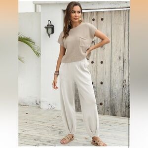 Women’s high waisted knit trousers ; size S